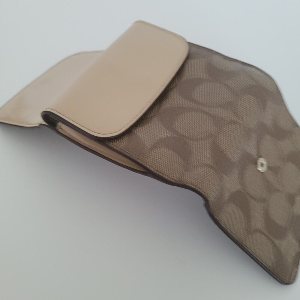 Coach Wallet Crossgrain Leather Tan Card Small Tifold Compact‎ Beige Damaged - Picture 7 of 10